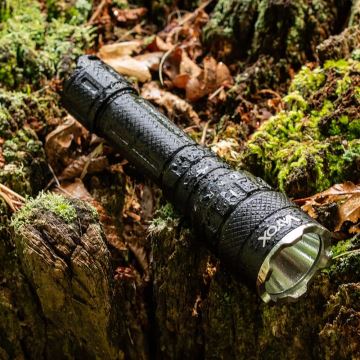 LED RGBW Dæmpbar rechargeable flashlight LED/15W/5V IP66 1500 lm 48 h 2000 mAh